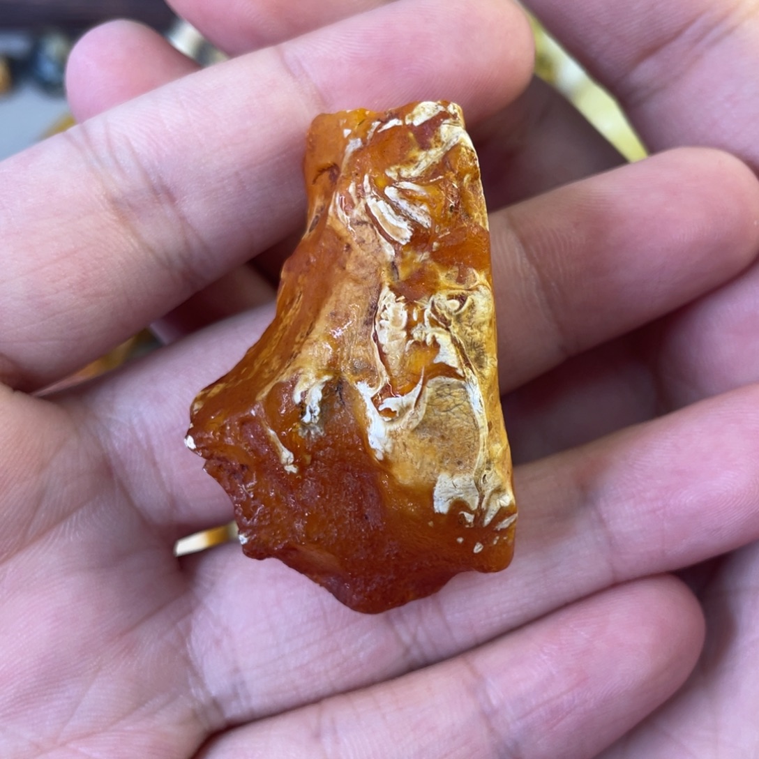 定制琥珀天然琥珀