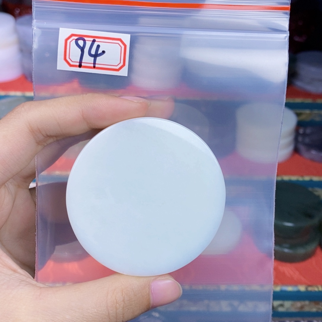 和田玉未镶嵌和田玉