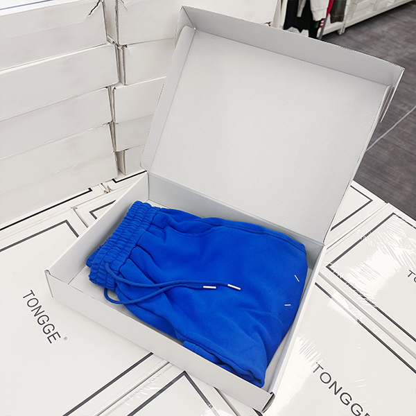 S23 春夏季高级感轻奢短裤 【202520】