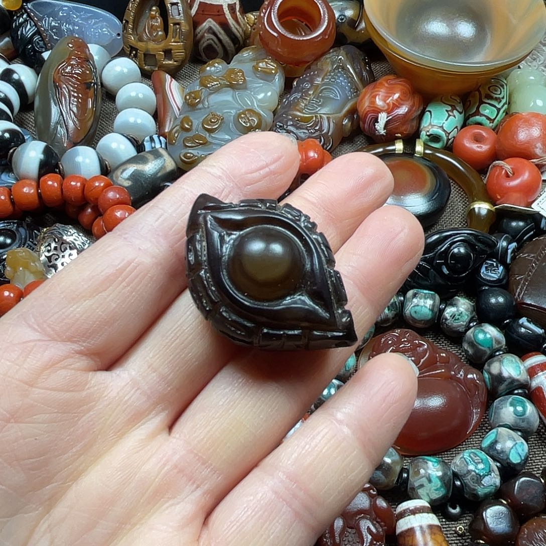 玛瑙/玉髓未镶嵌挂件