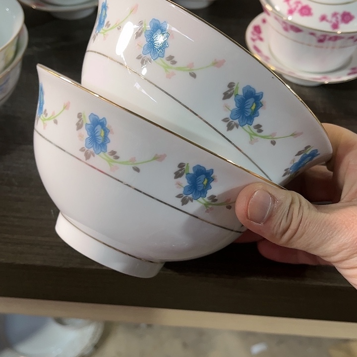 瓷片//////直径15厘米。发2个。