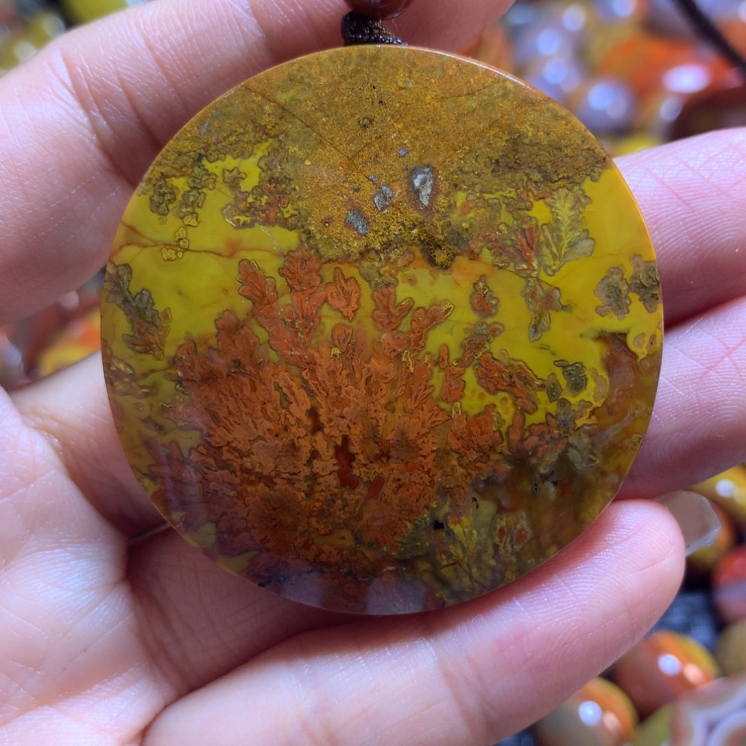 玛瑙/玉髓吊坠未镶嵌