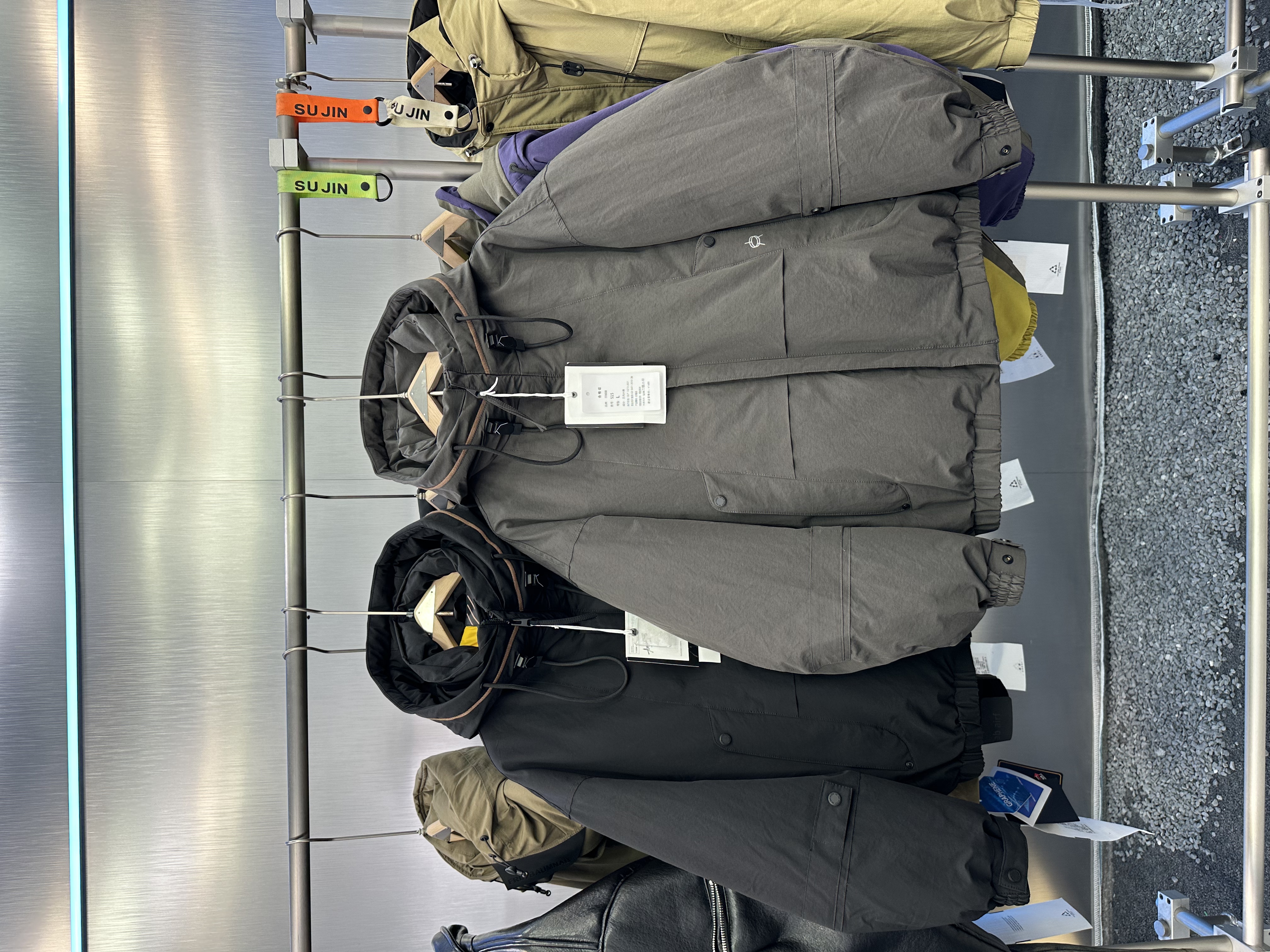 953 李掌柜 户外冬季潮牌新款男女同款阔版连帽羽绒服 YR515