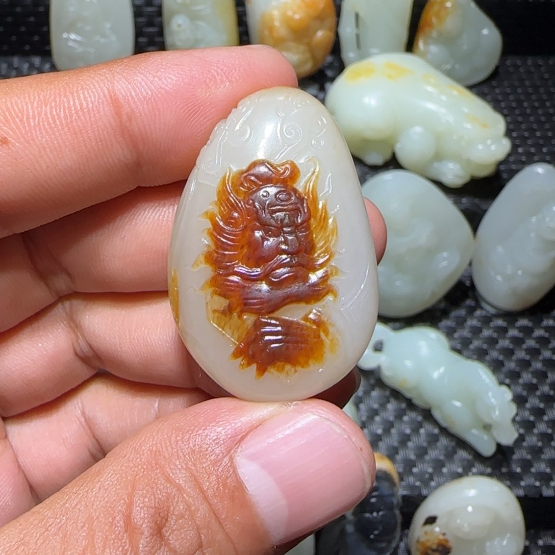 和田玉挂件未镶嵌紫**来