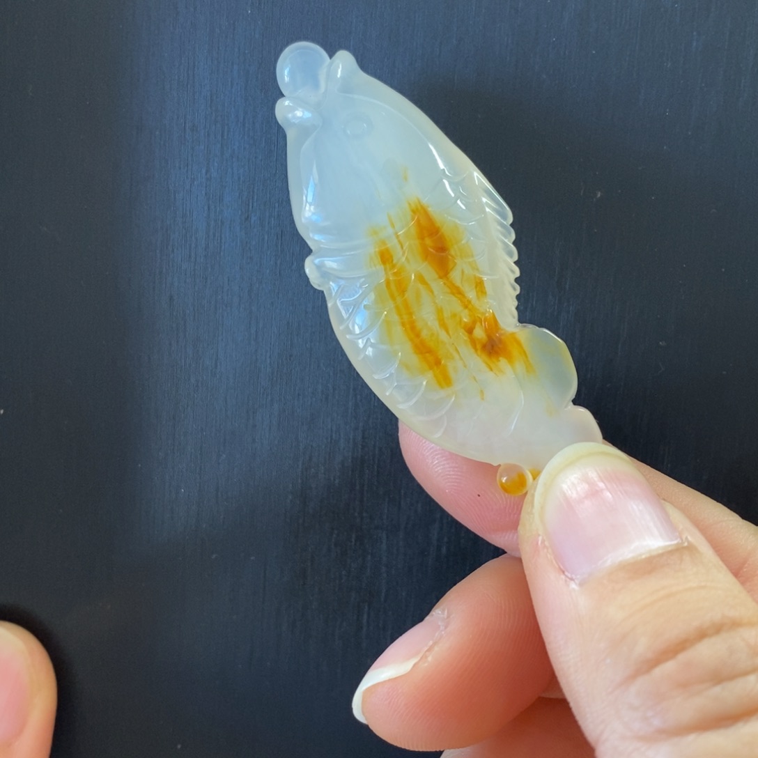 石英质玉（黄龙玉）颈饰未镶嵌