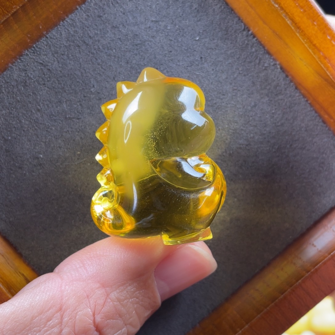 琥珀颈饰未镶嵌蜜蜡吊坠