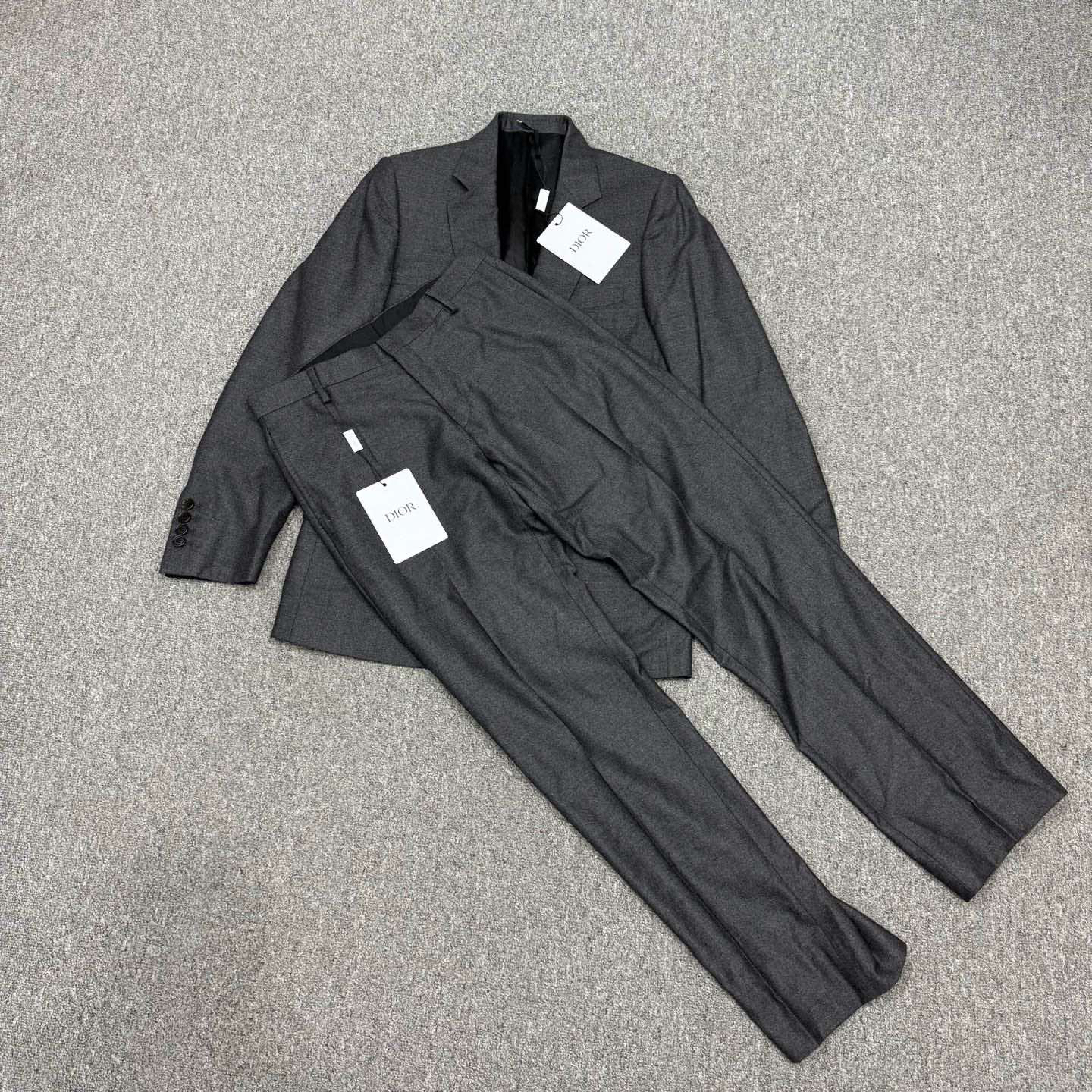 未使用 DIOR/迪奥 14599209 Dior迪奥 灰色羊毛西装套装46码