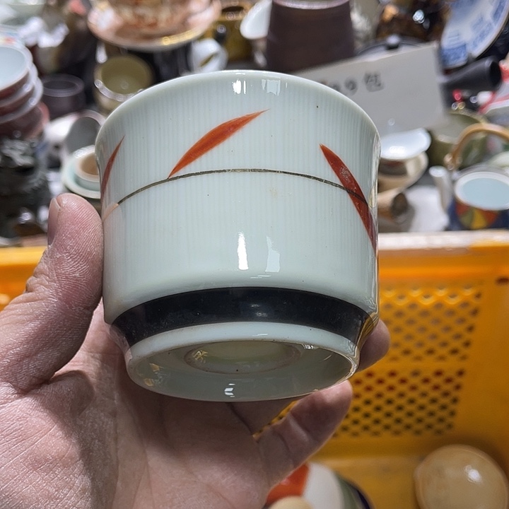 瓷片这样就不会让人觉得难过m