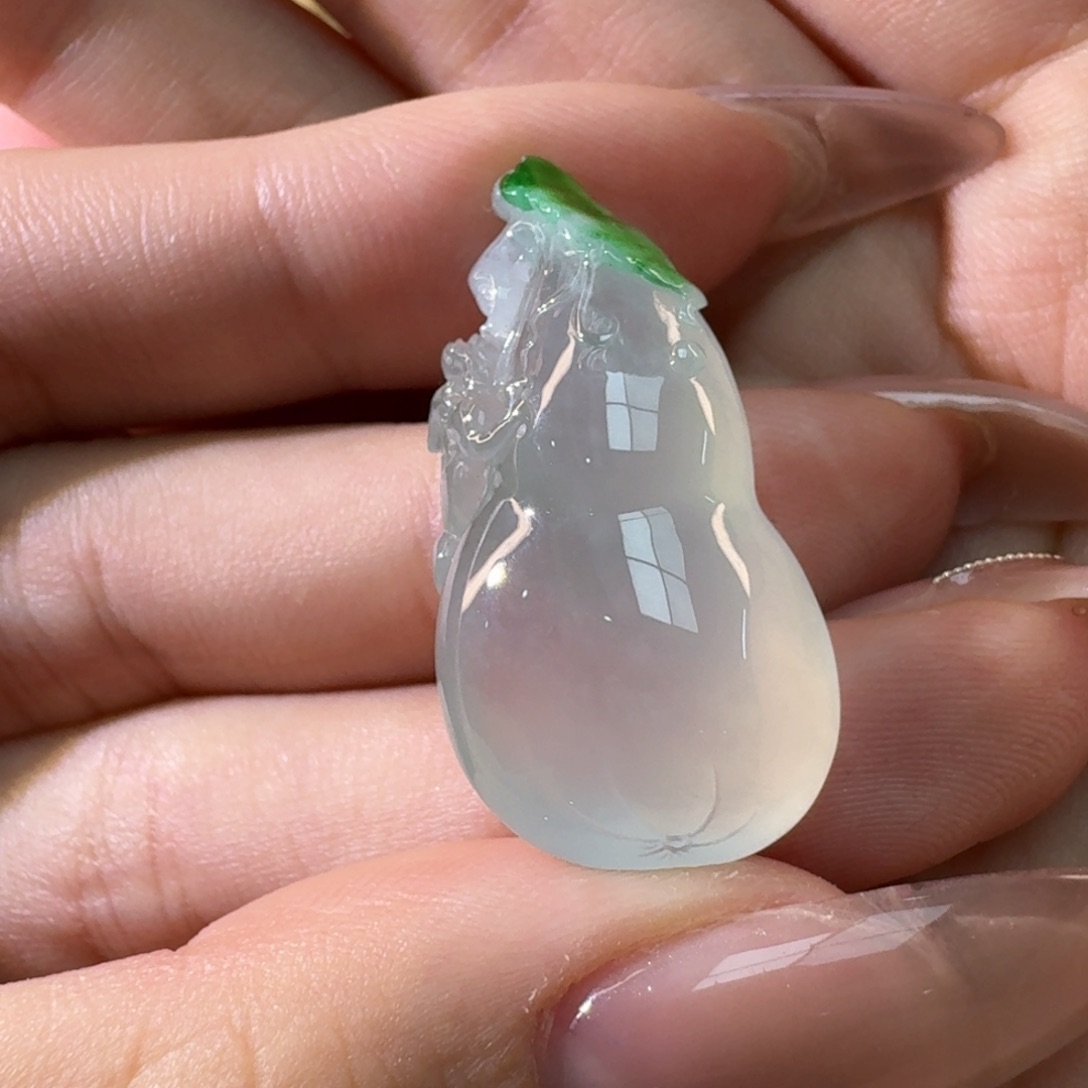 翡翠颈饰未镶嵌吹****吊坠