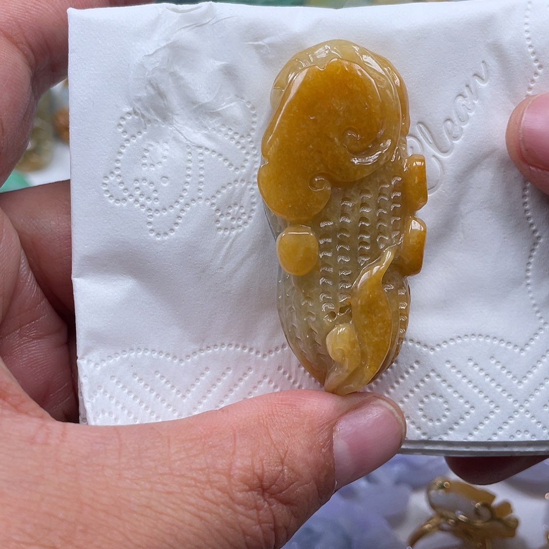 颈饰未镶嵌翡翠翡玉缘翡翠