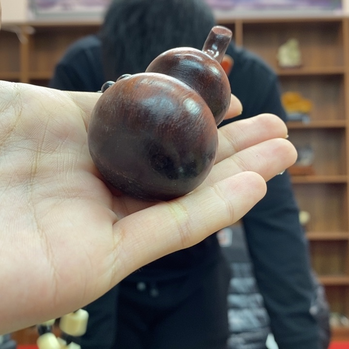 岫岩河磨玉（透闪石质玉）手链未镶嵌憨***猫