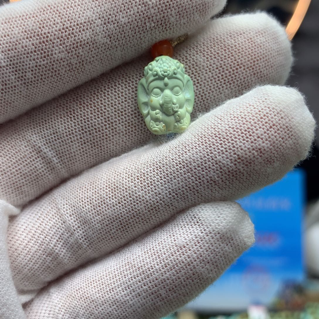 绿松石挂件未镶嵌