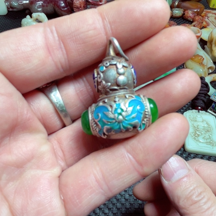 滴血莲花菩提把件