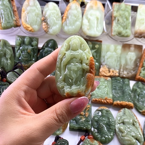和田玉未镶嵌挂件南****司