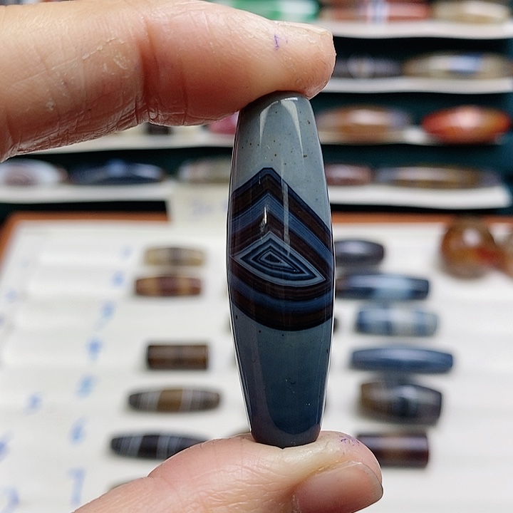 离***斗玛瑙/玉髓未镶嵌颈饰