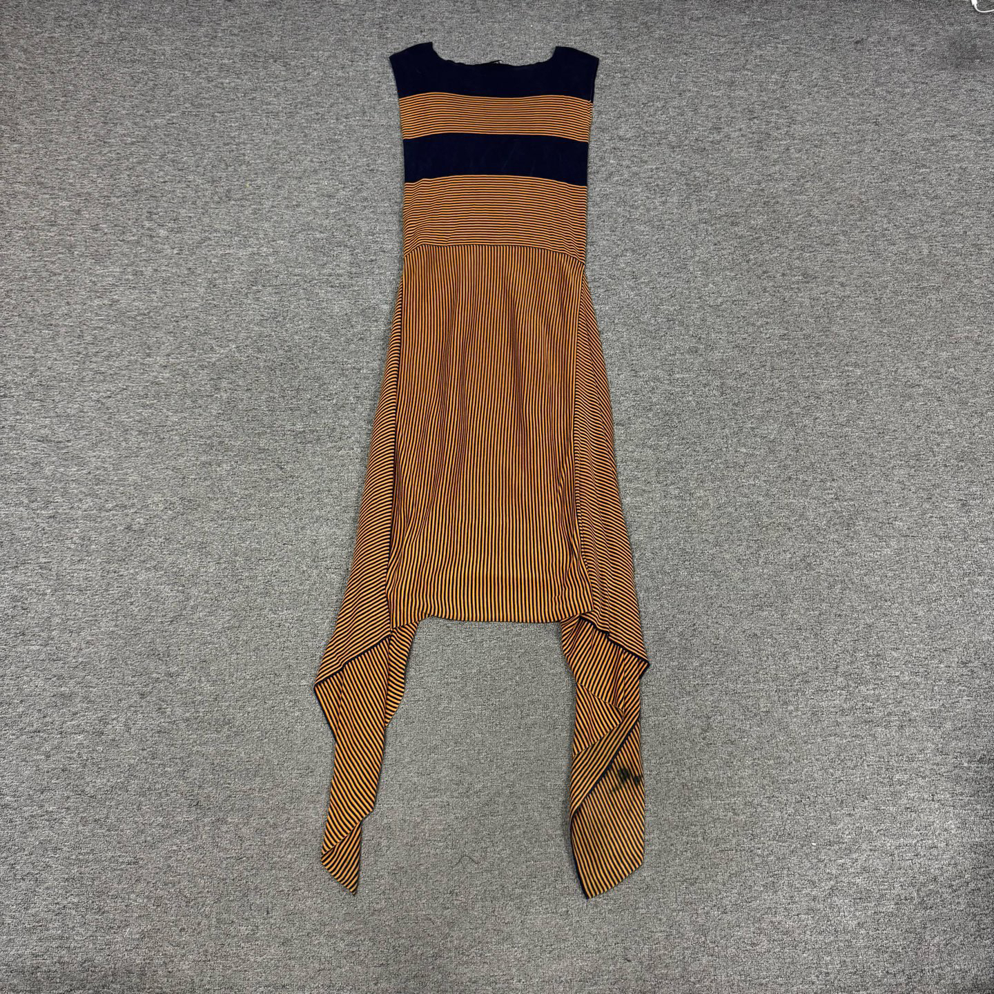 99新 AMIPARIS loewe 条纹 连衣裙