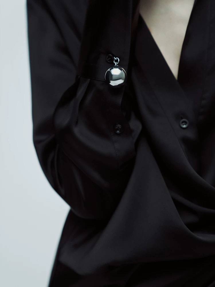 E链接【深圳南油工厂店】2025春夏孤品时尚百搭T恤