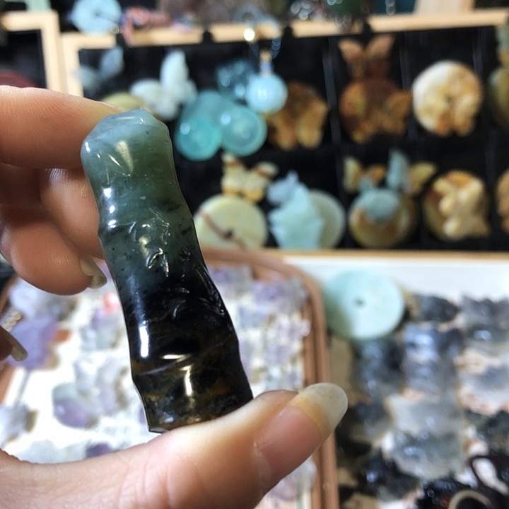 岫玉未镶嵌岫玉五帝钱手链