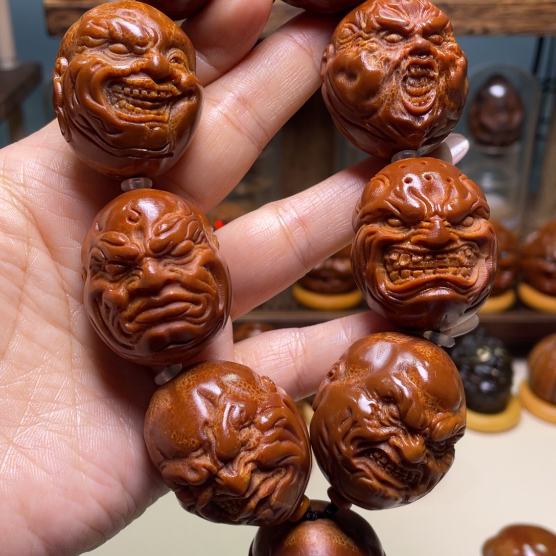 佛螺菩提吊坠星**海恶僧手持一条