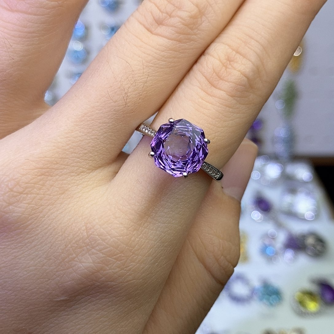银S925镶嵌戒指紫晶（一物一证）