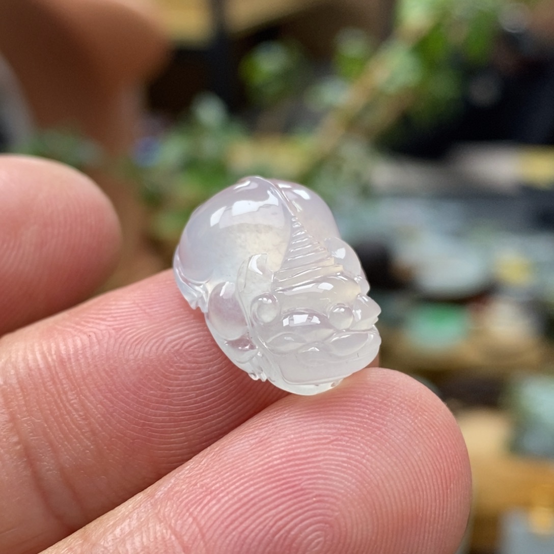 翡翠颈饰未镶嵌挂件