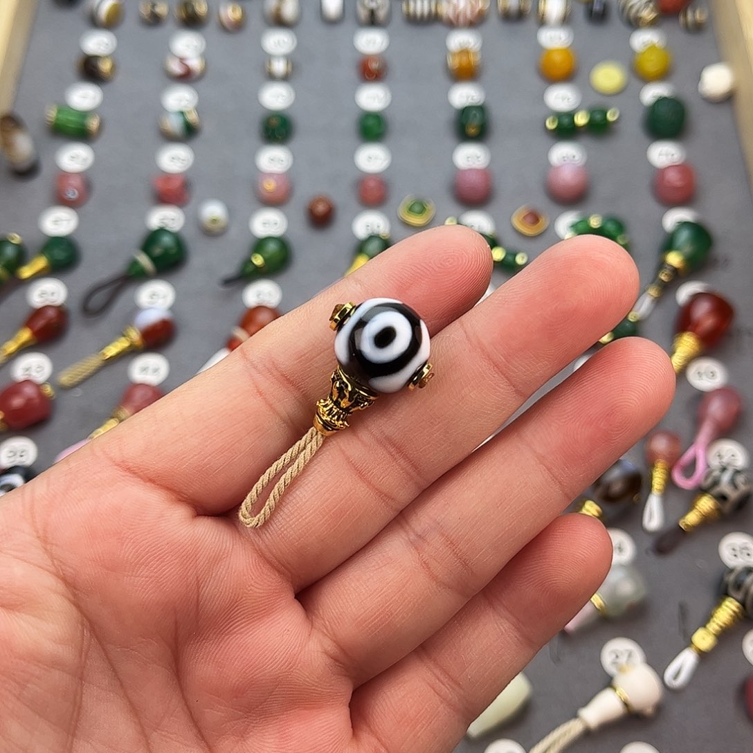 玛瑙/玉髓未镶嵌饰品