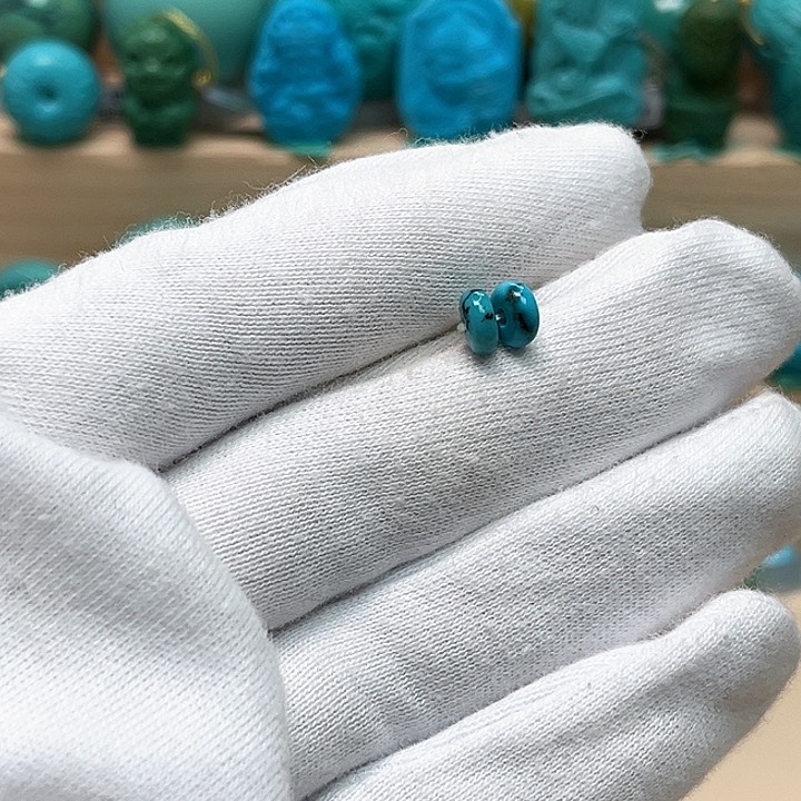 绿松石珠宝未镶嵌