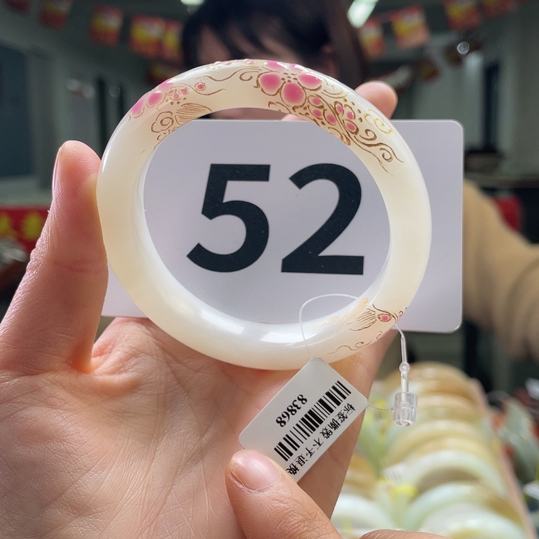 和田玉手镯未镶嵌三*熊