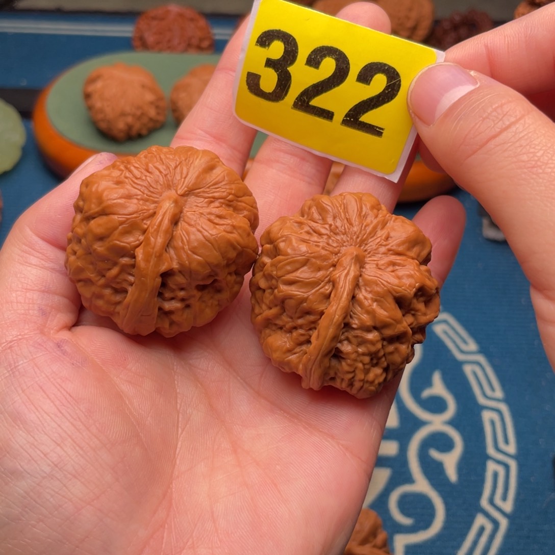 文玩核桃吊坠蛤蟆一根筋322号