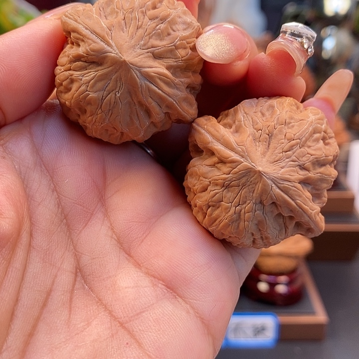 文玩核桃吊坠39全品铁锤