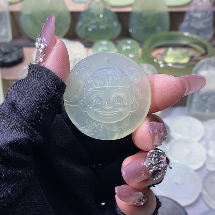 岫玉吊坠未镶嵌吊坠