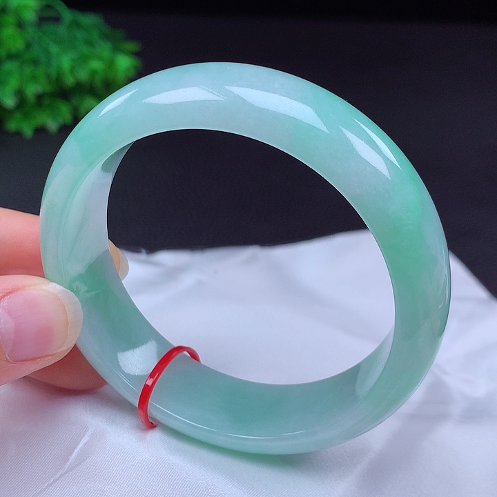 翡翠未镶嵌手镯58圈681810