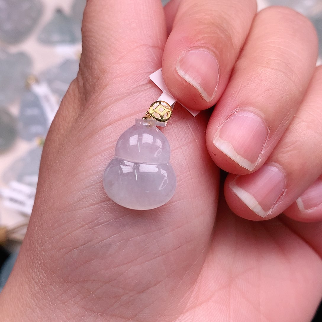 翡翠颈饰18K金镶嵌冰胶葫芦