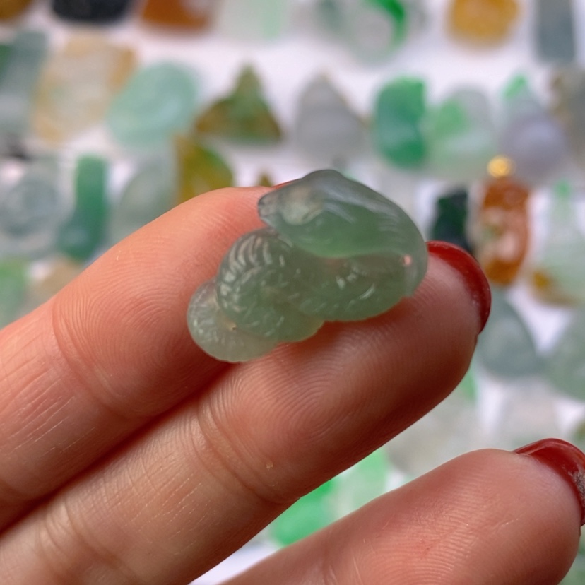 【闪购商品】定制翡翠未镶嵌蛇