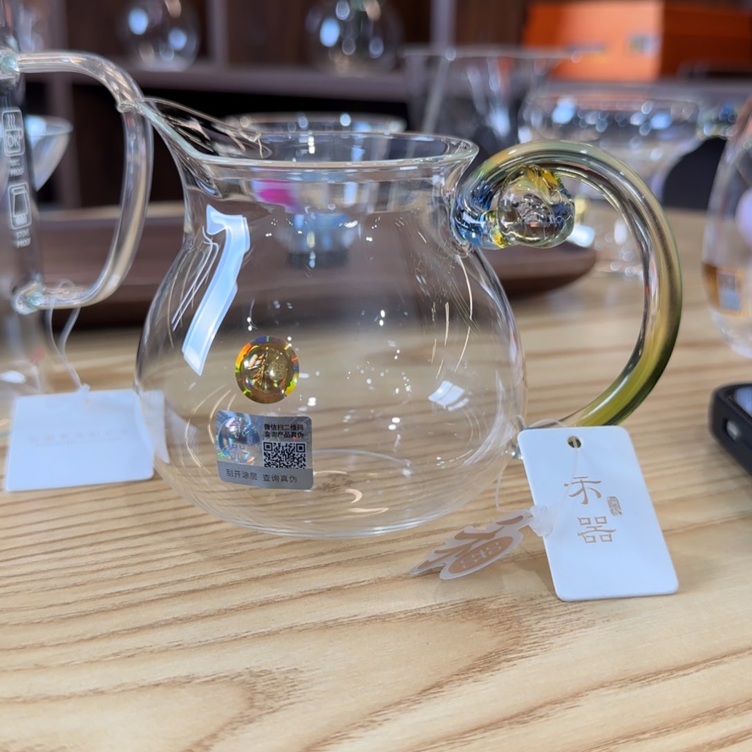 禾器浮莲茶海迷翠色