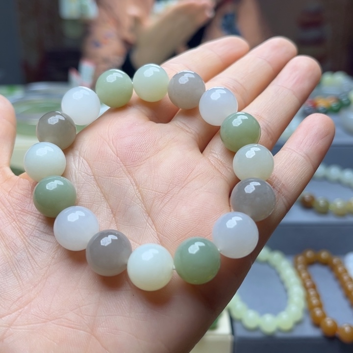 和田玉手链未镶嵌