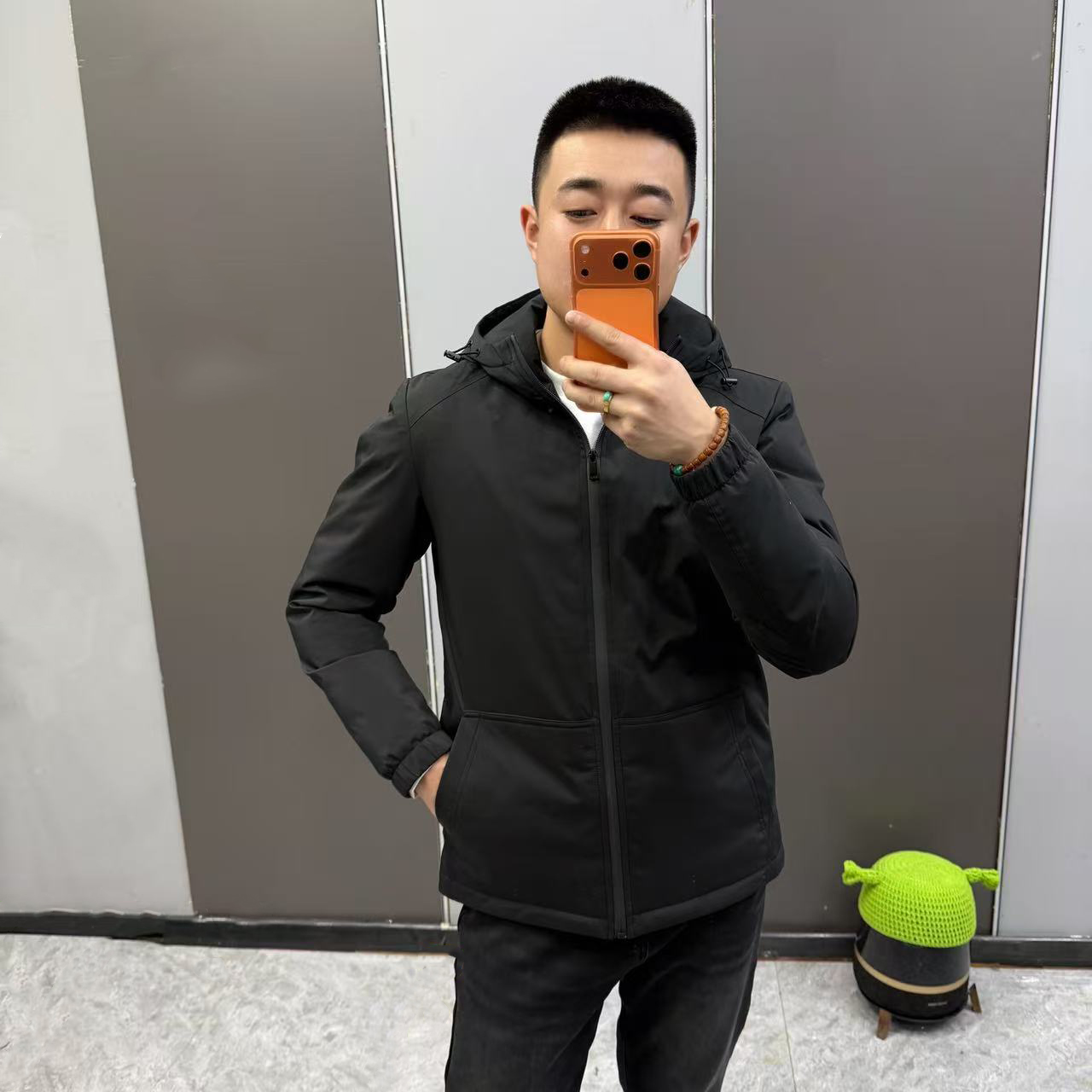  高品质纯色连帽棉服修身痞帅休闲上衣（4039-8）