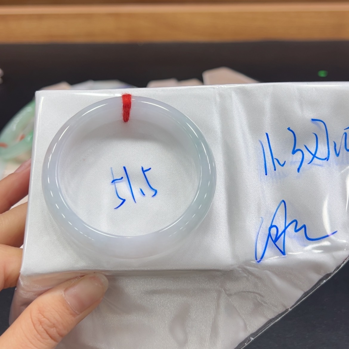 【闪购商品】翡翠手镯未镶嵌手镯