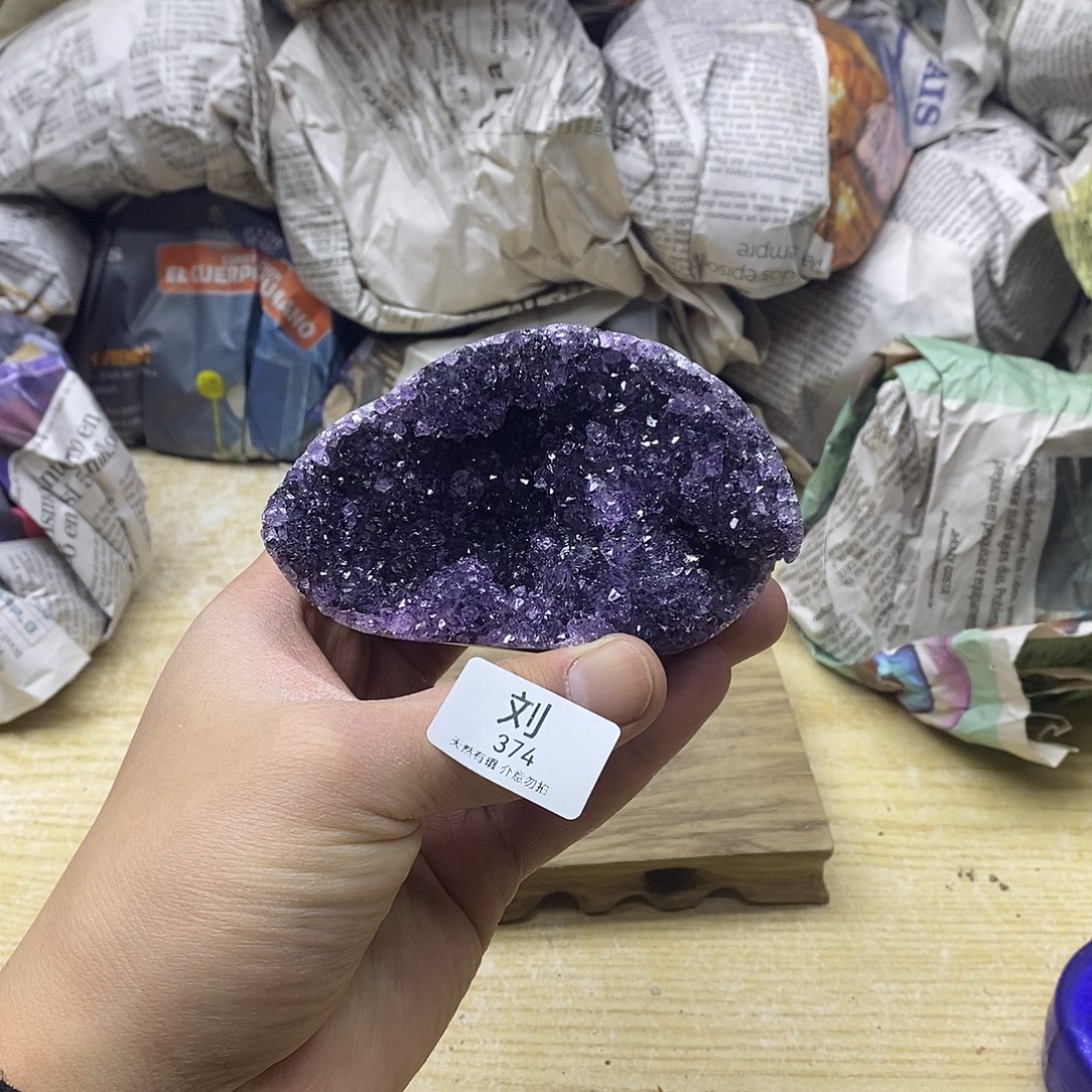 珠宝半成品水晶未镶嵌