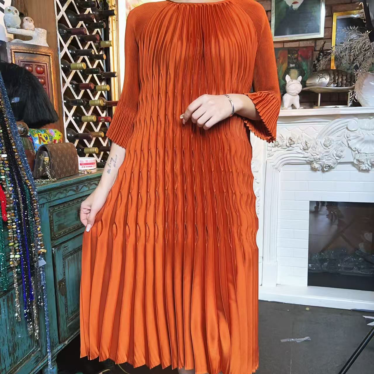 【清仓】欧洲站2025春秋褶皱气质高档端时尚显瘦印花欧版连衣裙ZY