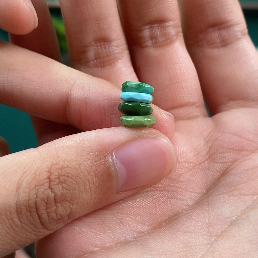 绿松石珠宝奇石未镶嵌