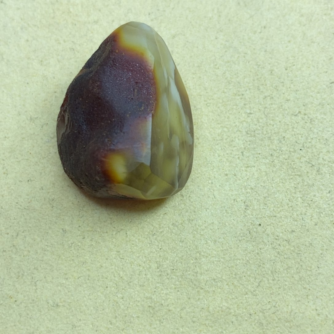 未镶嵌定制蜜蜡艳*梨