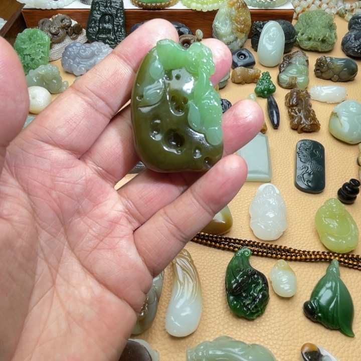 和田玉（碧玉）颈饰未镶嵌定制款