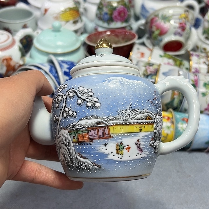 景德镇陶瓷手工艺品