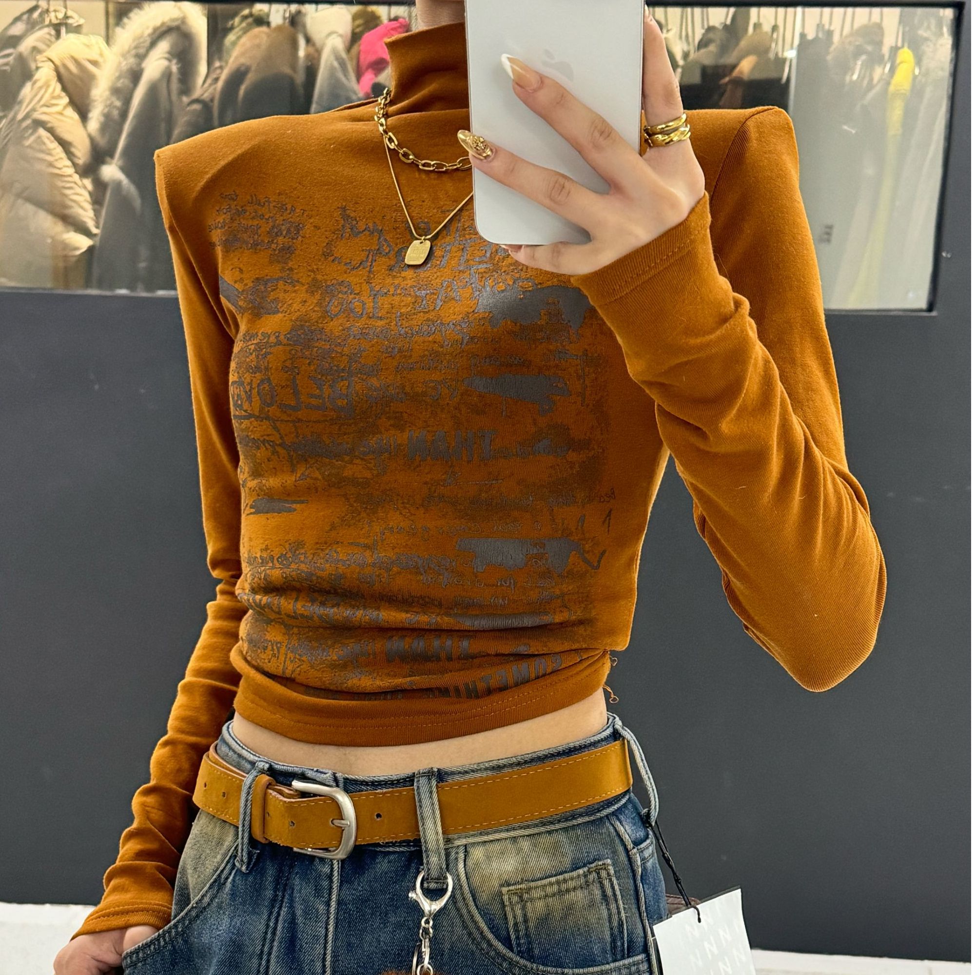 YUYU女装新款时尚洋气个性加绒高领字母T