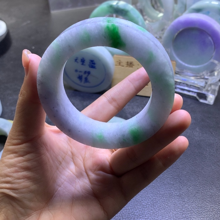 定制翡翠翡翠未镶嵌小*蛋翡翠
