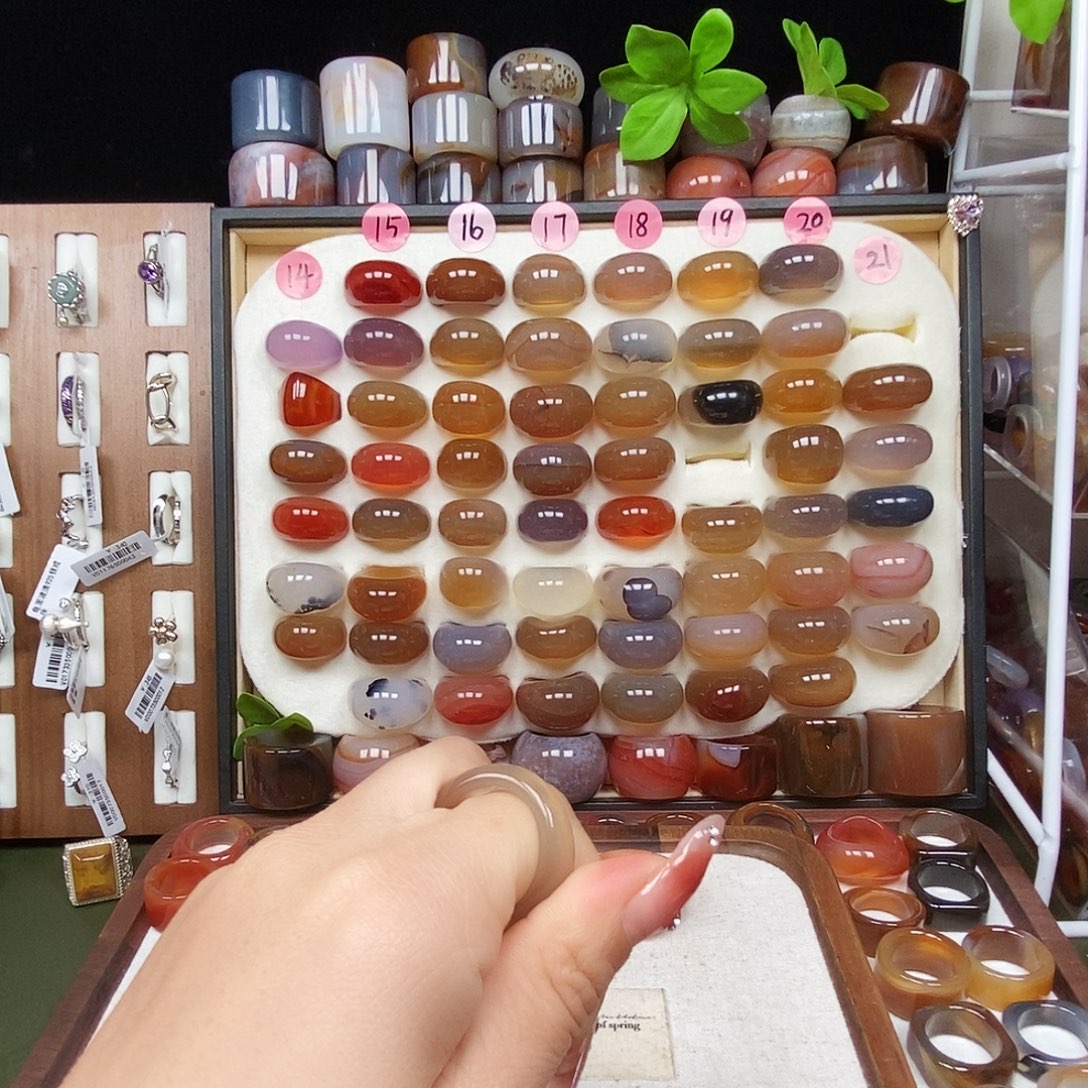 静***醒玛瑙/玉髓未镶嵌戒指