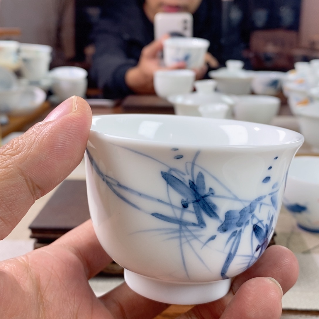 k****4哈哈哈哈哈哈哈哈哈哈