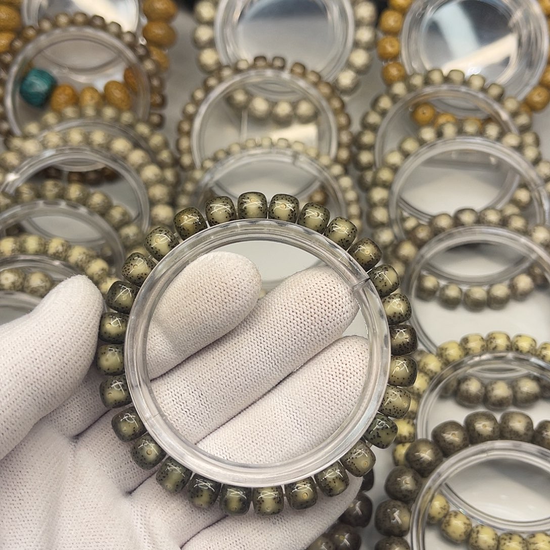 ****手串星月菩提海南星月菩提石玉8×7绿幽灵一线天