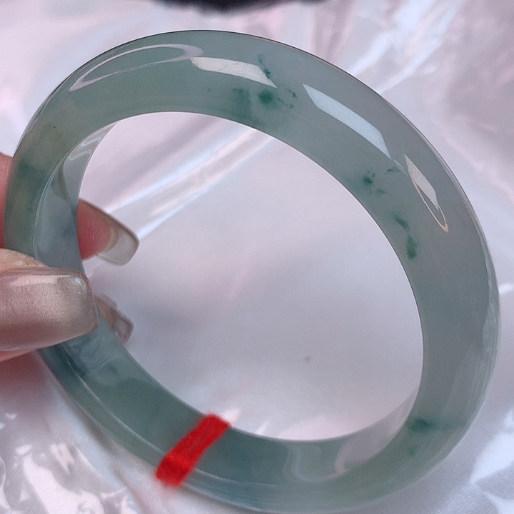 翡翠手镯未镶嵌55 翡翠手镯